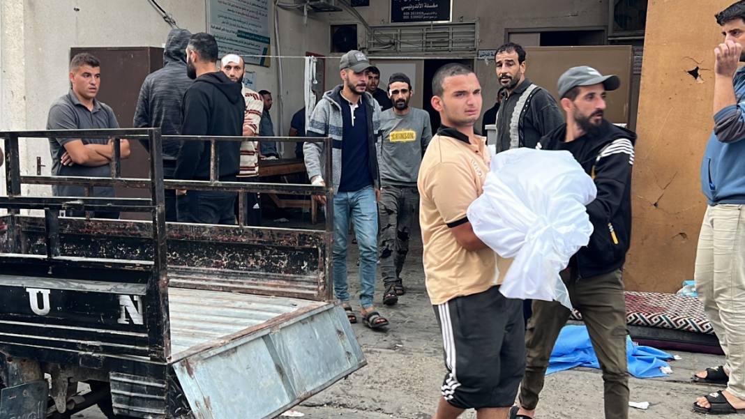 Savaşın 39. gününde acı katlanıyor! Mezarlığa dönen Gazze'den kareler... 6